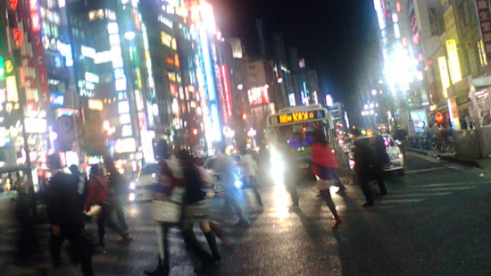 歌舞伎町への横断歩道