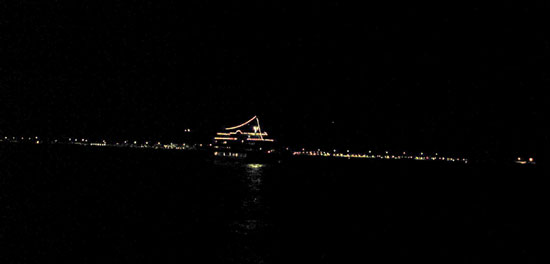 東京湾納涼船からの夜景